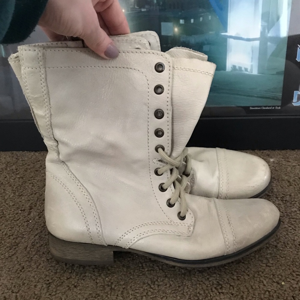 Steve Madden Troopa Stone Leather Boots